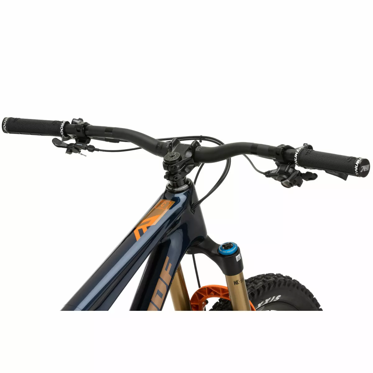 Nukeproof Reactor 275 Factory Carbon Bike (XT) - Image 9