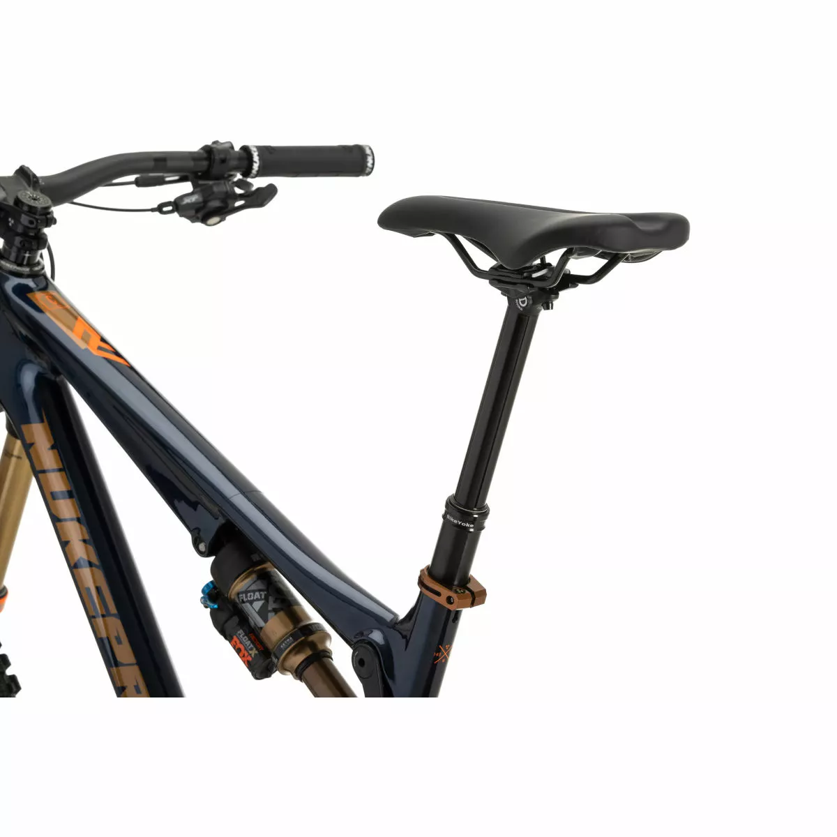 Nukeproof Reactor 275 Factory Carbon Bike (XT) - Image 11